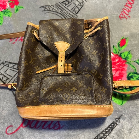 Louis Vuitton Monogram Montsouris MM Backpack - Picture 9 of 9